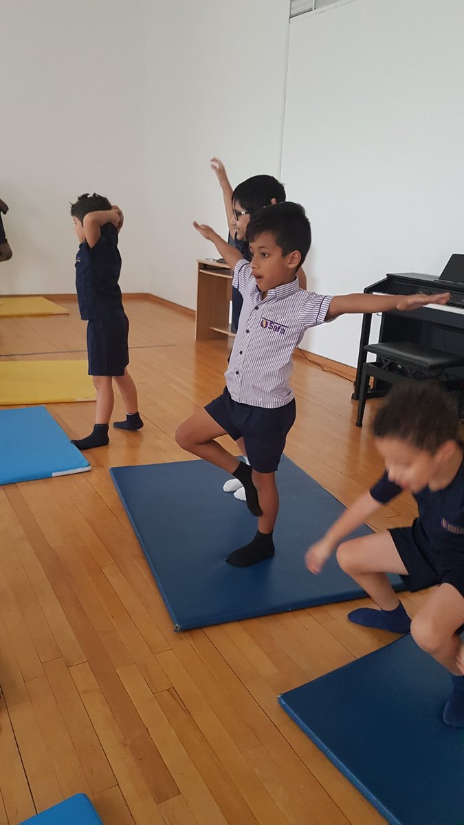 Year2_sbs's tweet photo. Year 2 doing Yoga
#safabritishschool
#year2
#wellbeing
@Year2_SBS 
@PE_SBS https://t.co/Q541JDzfZA