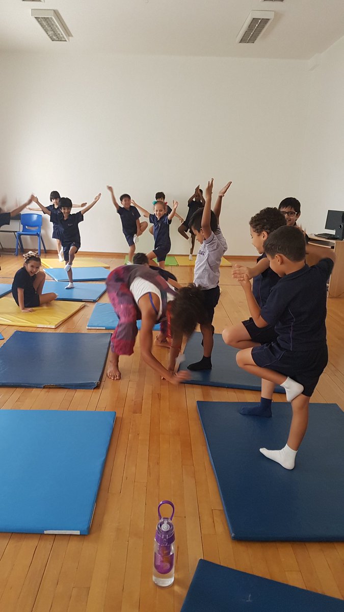Year2_sbs's tweet photo. Year 2 doing Yoga
#safabritishschool
#year2
#wellbeing
@Year2_SBS 
@PE_SBS https://t.co/Q541JDzfZA