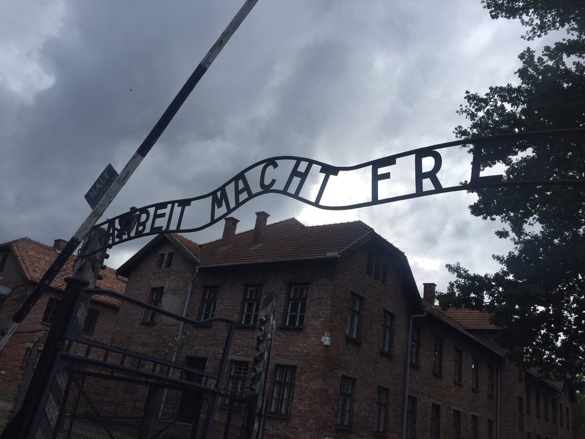 Roger_Moorhouse's tweet photo. This place never loses its capacity to shock. Nor should it.  In #Auschwitz - on the "Poland at War" tour, with @HistoricalTrips https://t.co/kz95Hrr4Ib