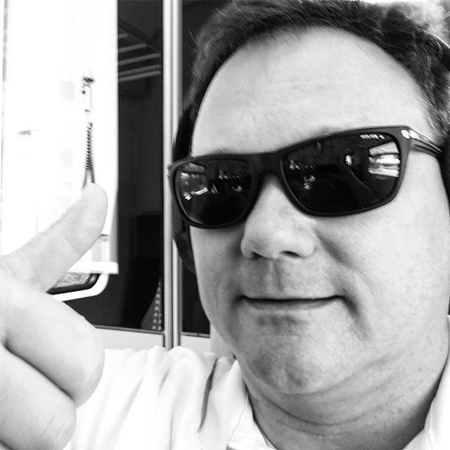 SaxoTom's tweet photo. Auf geht’s nach #Berlin zur #XaaSEvolution #conference #SaaS #PaaS #IaaS #XaaS @we.conect https://t.co/8WpR3b1rZd