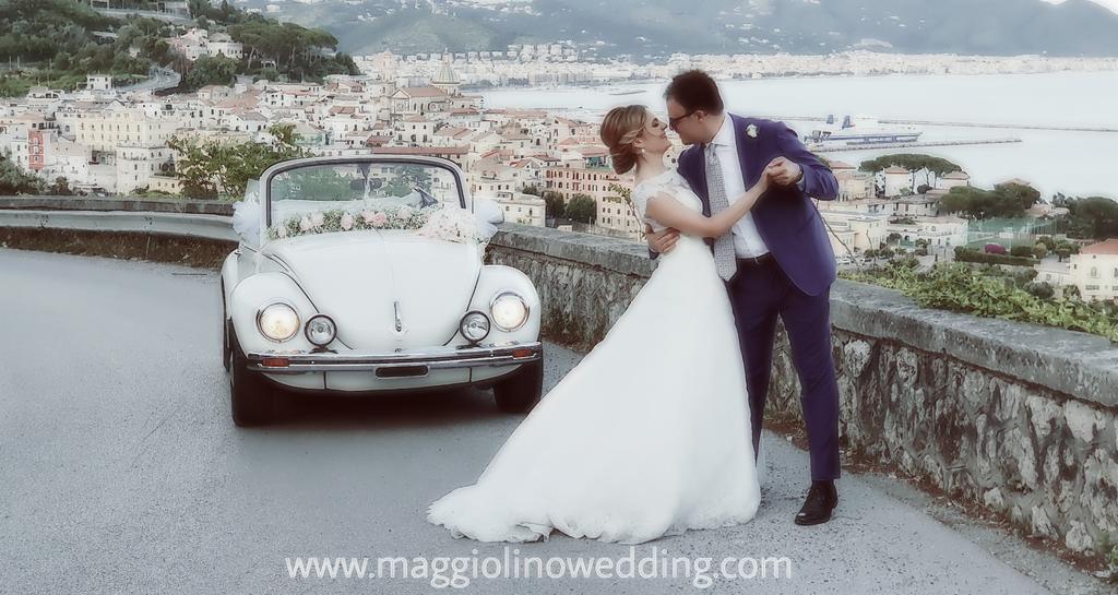 MaggiolinoW's tweet photo. 😀Mi innamorai di quella parte di te... che non mostravi mai a nessuno😍❤

https://t.co/c3pgIz9Nb5

#amore #matrimonio #wedding #costiera #amalficoast #raito #sposi #Maggiolino #maggiolonecabrio #maggiolinowedding #maggiolinoweddingsalerno #salerno #salernowedding https://t.co/rJZmoZA6bC