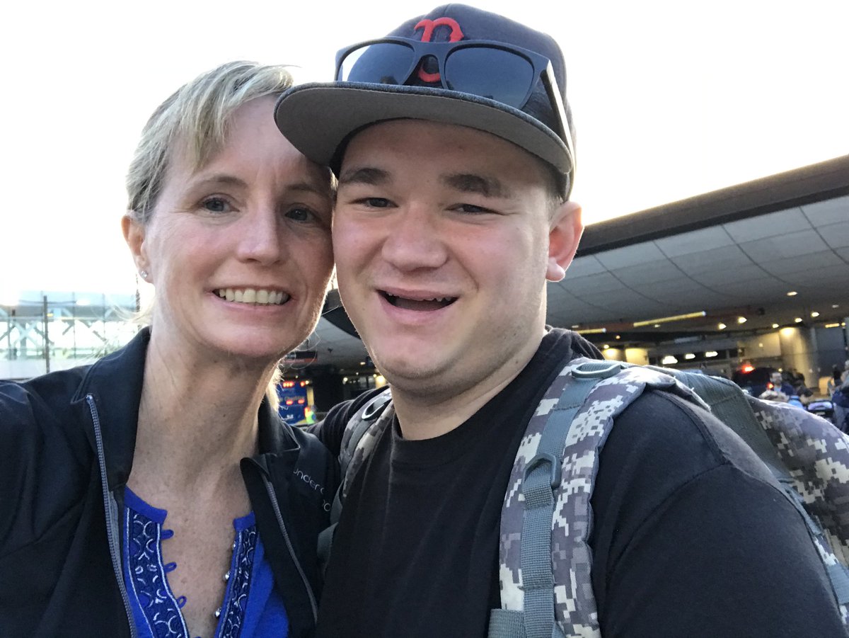 skelleybrianRE's tweet photo. And he’s off!! 🛫 Good Luck Konnor at Army/Navy Camp in San Diego, CA!! #tripofalifetime #proudofyou #onemonthadventure #goforit #lovemomdadkellxo https://t.co/uIIpJ8HkJR