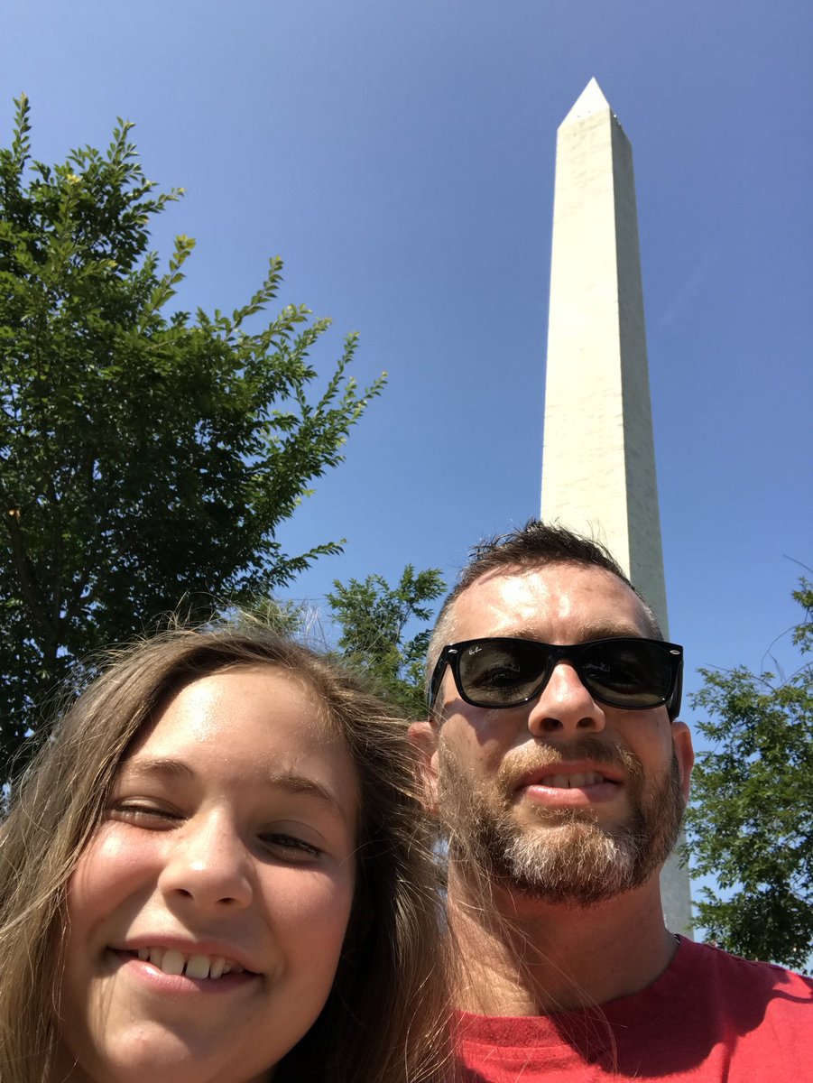 rbooth1024's tweet photo. Daddy/ Daughter site seeing in D.C. today! #HistorycanbeFun https://t.co/56OiKMZ7FM