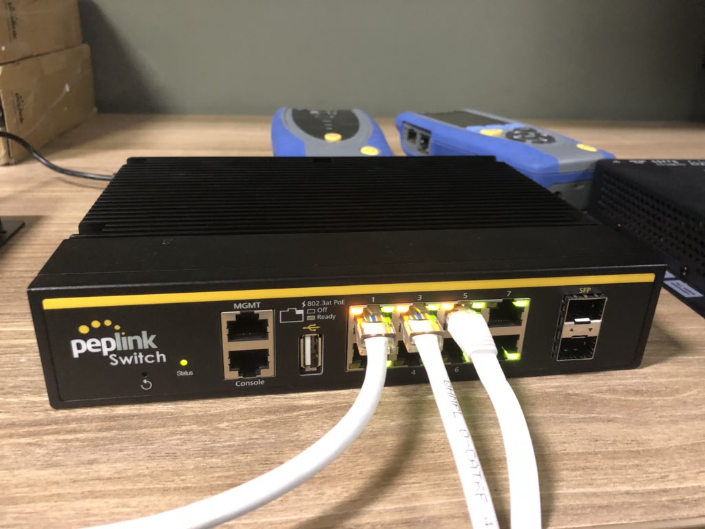 SawanNichani's tweet photo. Sunday Lab at #BeeHQ .. the new 8 @Peplink #SDswitch with @Crestron Electronics #NVX .. brilliant combo - zero latency. Best solution for video distribution. Can define VLAN for video in just couple of minutes and monitor it all on the cloud via Peplink InControl2
#video https://t.co/HLzXa6ZEca