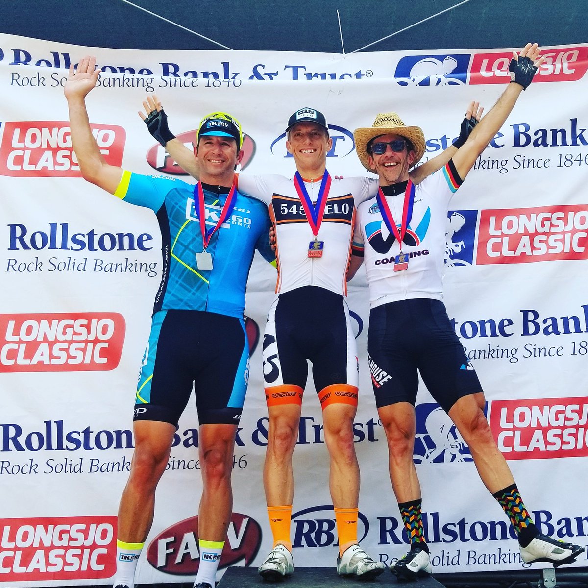 LongsjoClassic's tweet photo. Men's 40+ Mens Masters Winners Podium
1st Miles Billings @545Velo
2nd Bobby Bailey @1K2GOSPORTS
3rd Ernest Tautkus
#necritweek #longsjo #longsjoclassic #longsjo2018 https://t.co/SViIcJGi57