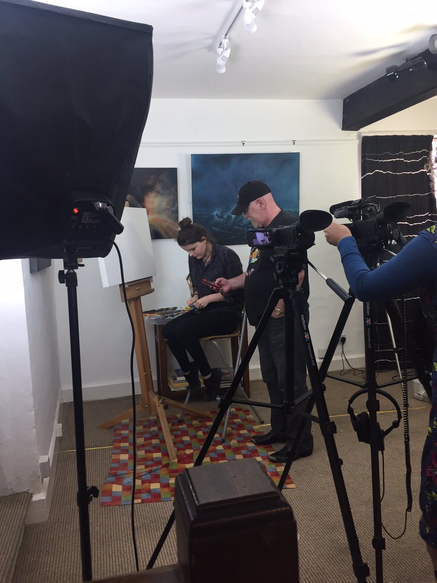 Emspeakman's tweet photo. My episode of @ArtToColourLife Life will be aired on Thursday 5th July at 5.30pm on the Together channel on Sky 159. https://t.co/ofG35rmVgI