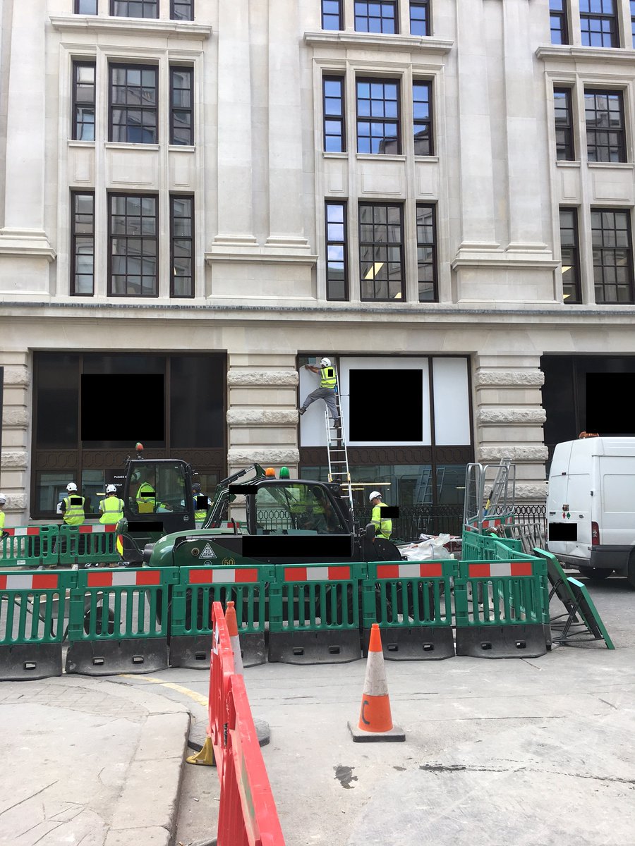 H_S_E's tweet photo. Are you a builder that hopes, rather than knows, how to work safely while on site? HSE inspectors are out focusing on smaller sites for the next two weeks – check out our free guidance and don’t get caught like this builder. #HelpGBWorkWell  https://t.co/o1x5UnlLef https://t.co/YrBmjcdtJr