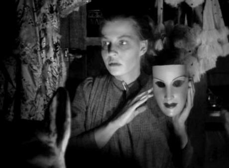 Stargazer_KEA's tweet image. Obsessions / Julien Duvivier
#FleshandFantasy #Franju #LesYeuxSansVisage #teshigahara #TheFaceofAnother #research #influences