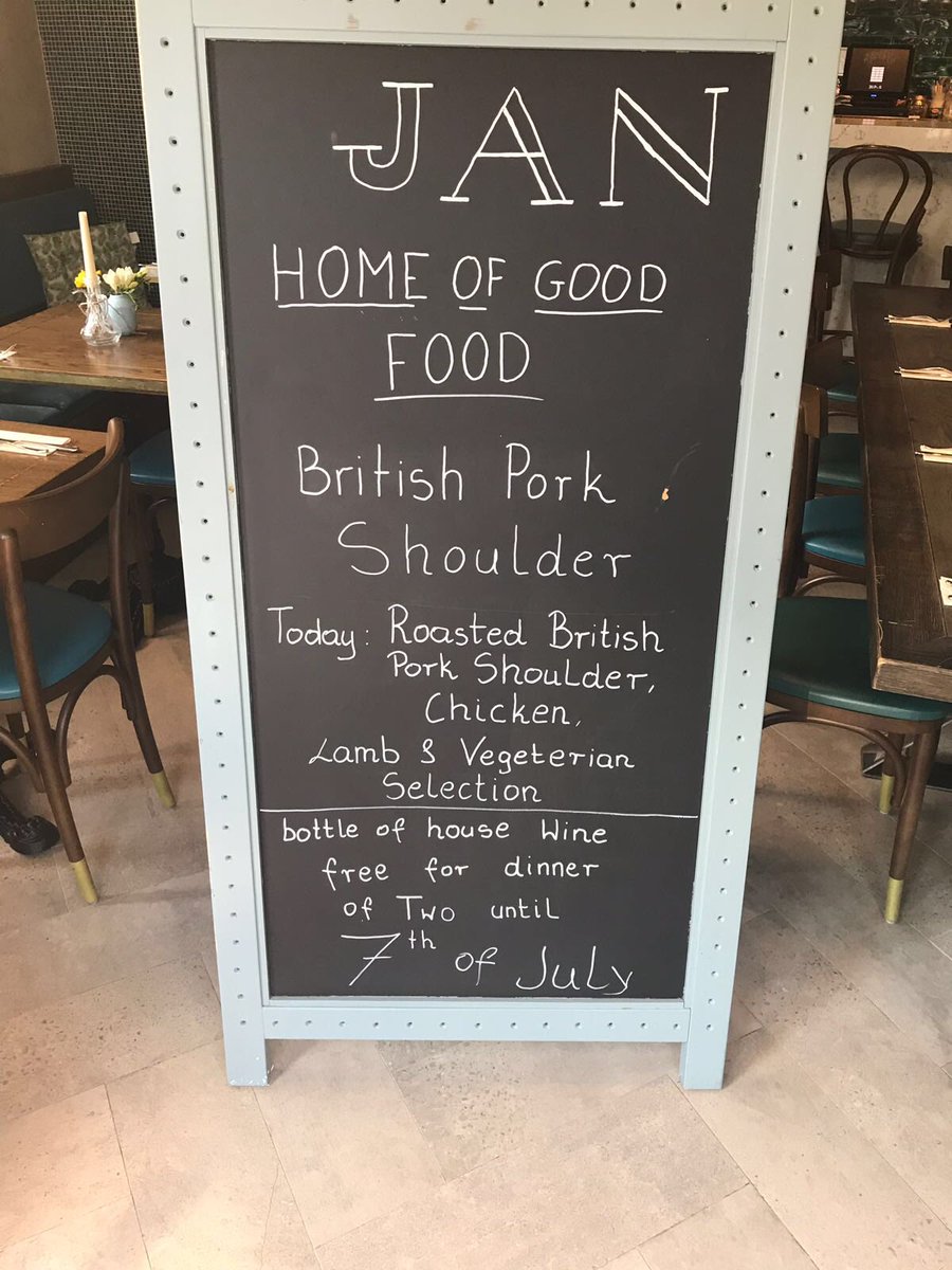 JanRestaurant's tweet photo. Hey Battersea! Join us for Sunday Roast, enjoy glorious weather &amp; bottle of house wine (free*) Limited Stock apply.

https://t.co/0ku6Aud0Gf 

#SundayRoast https://t.co/AjpIxAaMOR