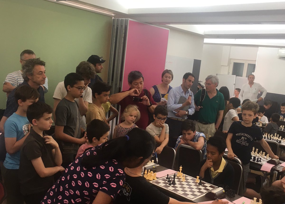 LuteceEchecs's tweet image. Dernière partie ronde 4 des GP #Paris Carl à la table 1 en pupilles !