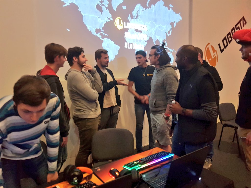 OfficialLobbsta tweet media