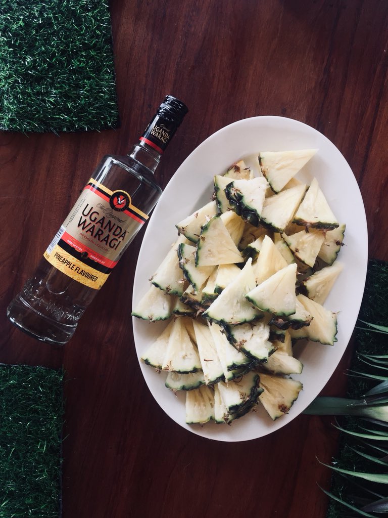 WagBi_ququ's tweet photo. About yesterday 😋🍍
#Hellopineapple #HelloSunshine #klaphotoweek Twakyakadde mu nnimiiro 🕺🏽 https://t.co/3nsmEGHvt8