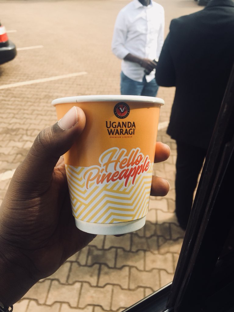 WagBi_ququ's tweet photo. About yesterday 😋🍍
#Hellopineapple #HelloSunshine #klaphotoweek Twakyakadde mu nnimiiro 🕺🏽 https://t.co/3nsmEGHvt8