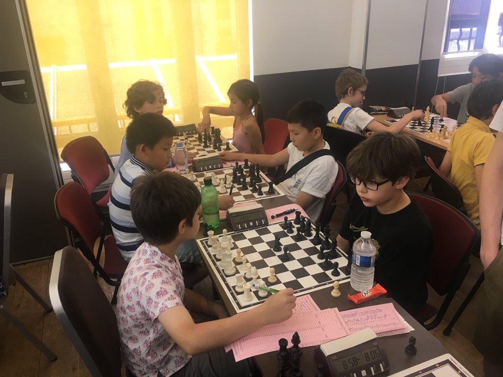 LuteceEchecs's tweet image. Dernière ligne droite des Grands Prix de @ParisEchecs les #Luteciens aux avants-postes ! #chess #echecs #paris11