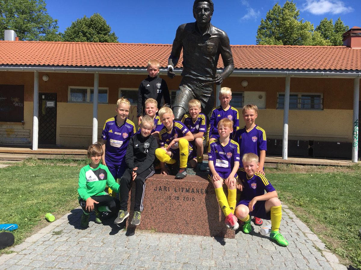 Turnaus taputeltu ja nyt joukkue ansaitulle kesälomalle!! ☀️☀️🤗 Kiitos #Fcreipas #lahtisoccer