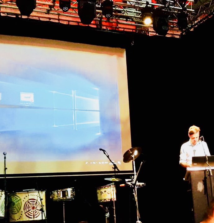 MehmetSKaranfil's tweet photo. Gisteren hadden we een goede reden om te feesten! 20 jaar @fzo_vl !
Bedankt @MathiasDeClercq voor uw aanwezigheid!
Ook een dank aan @CeylanKara4 en het voltallig bestuur en personeel!
Samen #divers, samen #Gentenaar!
#verbinden #Gent https://t.co/XxyRCh0U6T