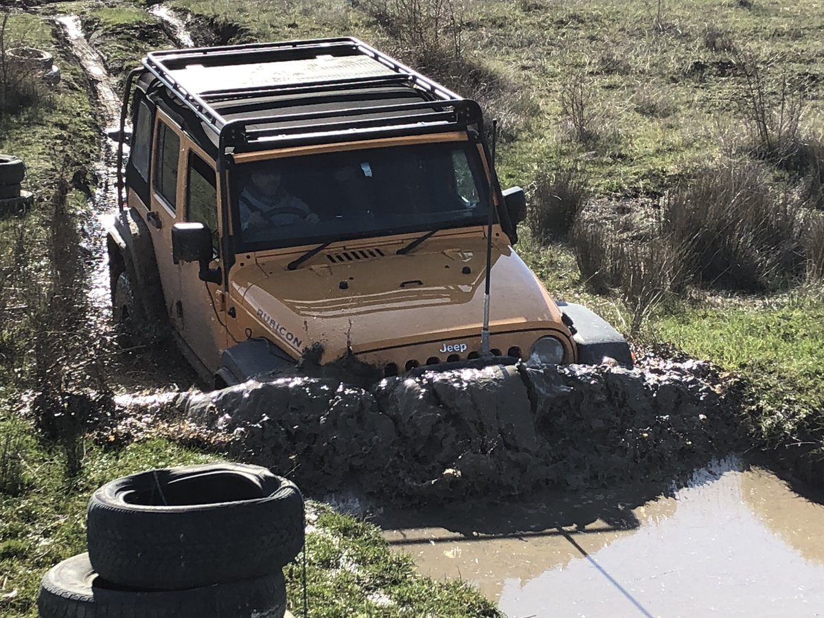 mjocJeep's tweet photo. MJOC Advanced Driver Training Today, lots of mud, winching and Jeeps getting stuck. So much fun. @ @Jeep_Australia #mjoc @mjoc @JeepKonection @jeep https://t.co/eNBnwwLGe3