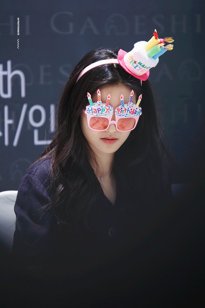 affectionate_tr's tweet photo. 180421 가네시 팬싸인회 #김태리

https://t.co/s9k5I9GHic
https://t.co/rH4FuHHwXt
https://t.co/0tIcmThIAs
https://t.co/xere5dR1yn https://t.co/hiV1KSZYYh