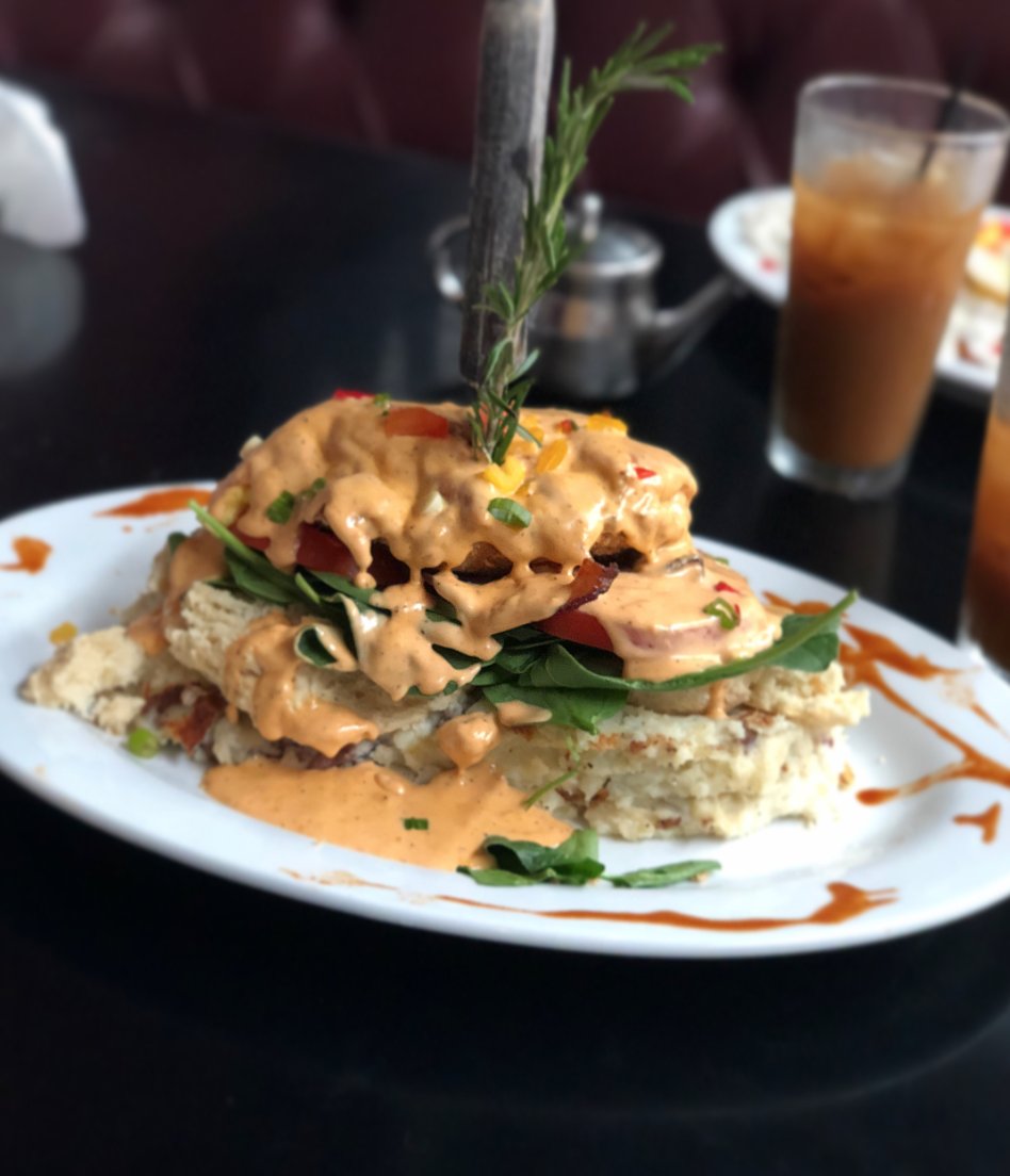 HashHouseChi's tweet image. Did you even weekend if you didn't brunch? 
📷:jayhawk_fitness