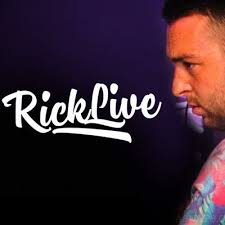 Relayfestival's tweet image. Southend Relay Summer Festival @Relayfestival The best 12 hours of non-stop music by awesome entertainers including the youthful @Djricklive and the amazing @UnionJworld. Not forgetting @AriannaMusic  @Adam_Duffill  @TheWigsSis_UK @LydiaLucy and many more. #festival #summergigs