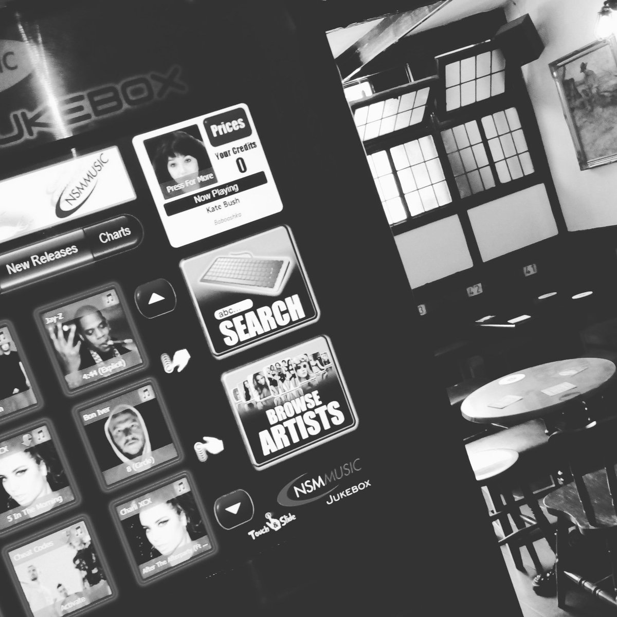 Free #jukebox EVERY SUNDAY at The Lime Kiln!! 
.
.
.
.
.
.
.
.
.
.
#jukebox #music #bristol #pub #camra #beer #ale #cider #realale #craftale #craftbeer