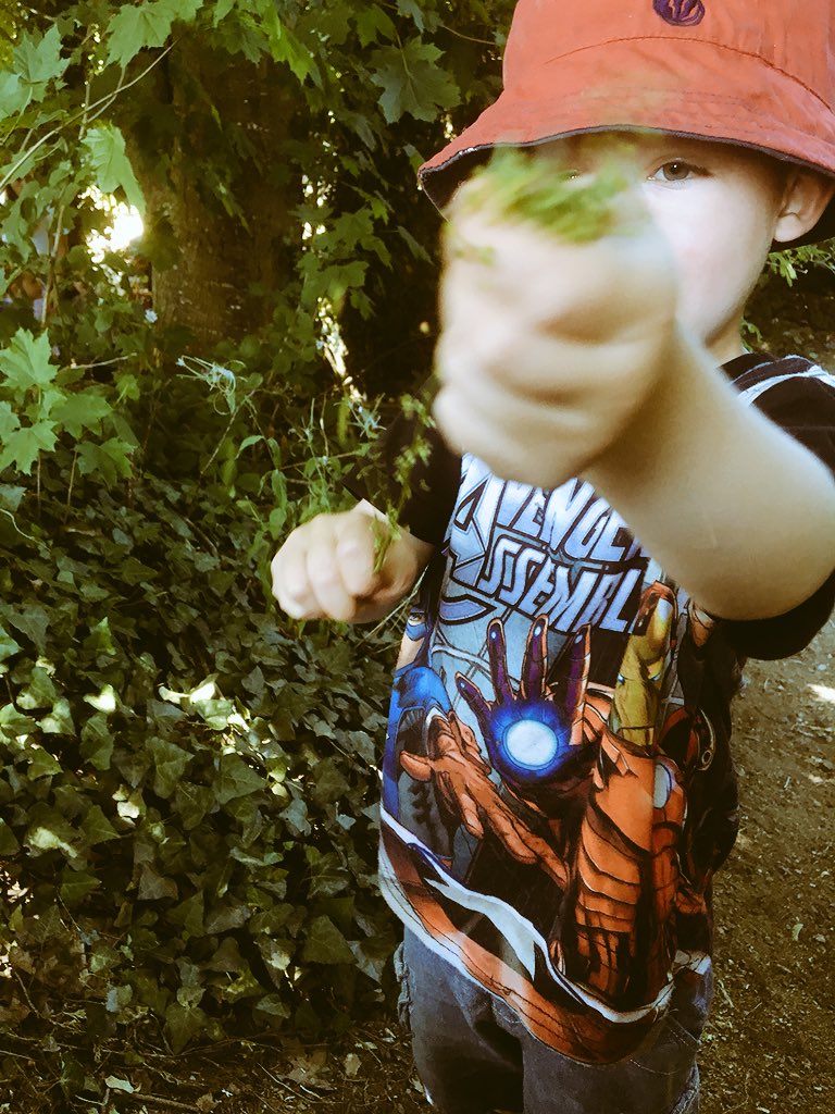 canigoandplay's tweet photo. Mathematics, language, collaboration, wonder and even singing - all stemming from discovery within an open-ended environment. The ‘language’ of children ✅ over-planning and topics ❎ #keyu #eyfs #eytalking https://t.co/azvbuqNxSy