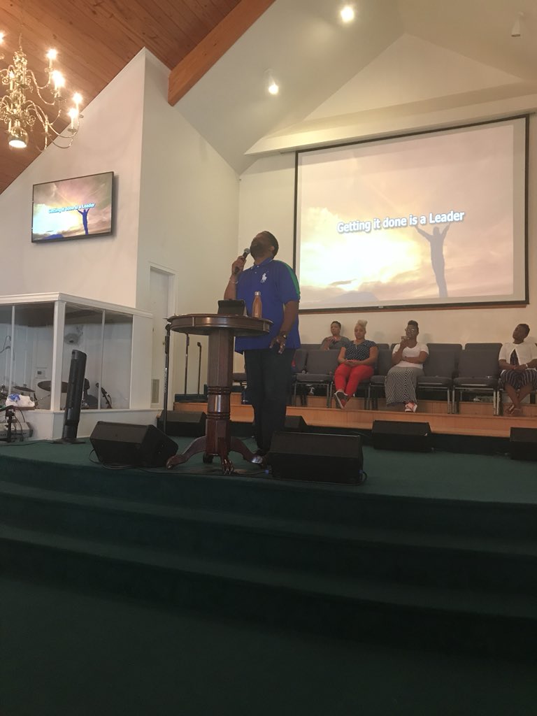 plstaton's tweet image. Work hard and become a leader; be lazy and become a slave. Proverbs 12:24 Get it Done! @btstaton is preaching up in here!!! @marioarmstrong