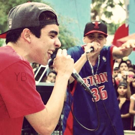 Gavycruz3's tweet photo. Pa q decir q no me muero por ellos si sí me muero @AdanSapata @ckan98 https://t.co/P4LMAUQIji