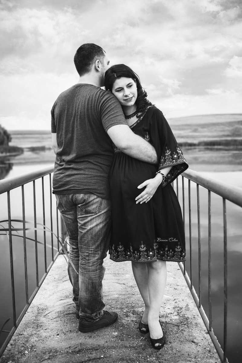 BiancaCalea's tweet photo. Sweetest devotion 📸
"Pregnancy is a process that invites you to surrender to the unseen force behind all life." 🤰💑
#ilovephotography #babyphotography #sweetestdevotion #child #babygirl #pregnant #pregnancy https://t.co/sFaDUogHyA