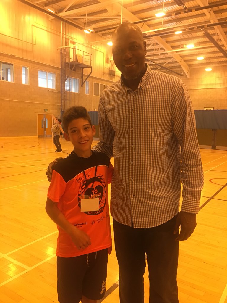 CEIPAlfonsoX's tweet photo. And Hakeem Olajuwon @DR34M attended our children and support our @Erasmus_Project @erasmusplusUK with @Darton_College @noveldadigital @telenovelda @nrdeportes @ACBCOM https://t.co/14P2zKOPwS
