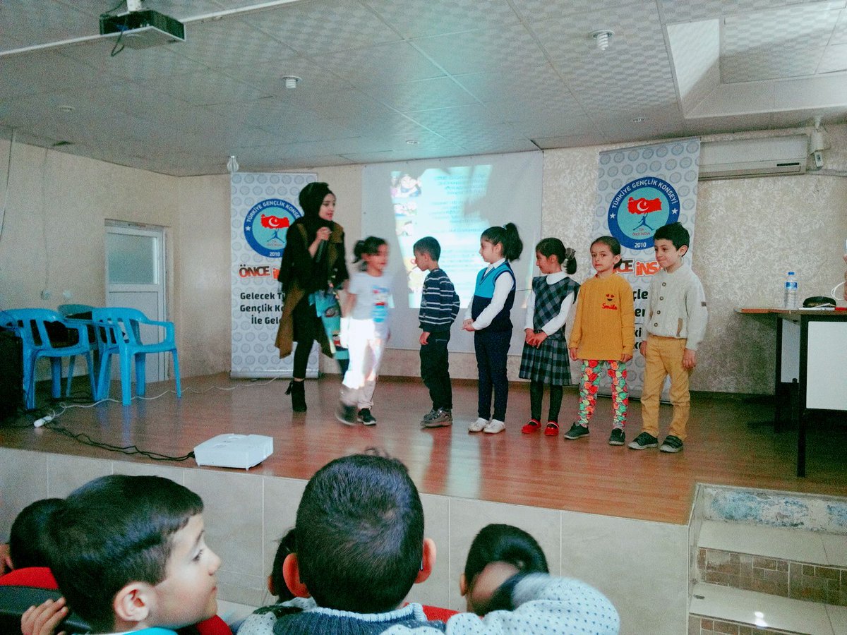 veysimercimekci's tweet photo. #ÇOCUK #İSTİSMARLARINI Önlemek Amacıyla Kurduğumuz Ekibimiz Köy Köy, İlçe İlçe Gezip Seminerler Verip Çocukları Bilinçlendirmeye Çalıştı. 
Bu konuda Bizlere Destek Veren Tüm Kamu Yöneticilerine Teşekkürlerimizi Sunar iken, Ayrıca bize #ENGEL olan Kamu Yöneticilerini de #KINIYORUZ https://t.co/JuIyVjsoVt