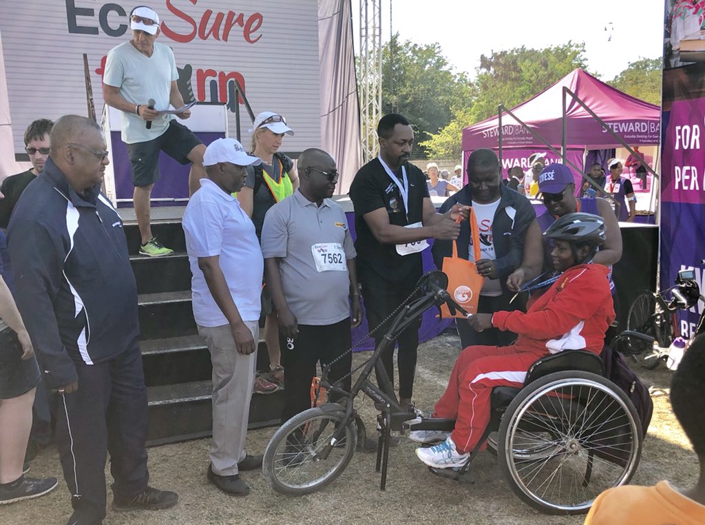 FungaiMandiveyi's tweet photo. Thoroughly #inspired & challenged by these brave marathon winners at the Econet Vic Falls Marathon. Well done to all the winners & thank @econetzimbabwe!
#EVFM2018
#BeTheThunder @stewardbank @EcoSureZW @fayaz_king @Busisa74 @emiliachisango @drzimuto @iflixZW https://t.co/g3FL90glSA