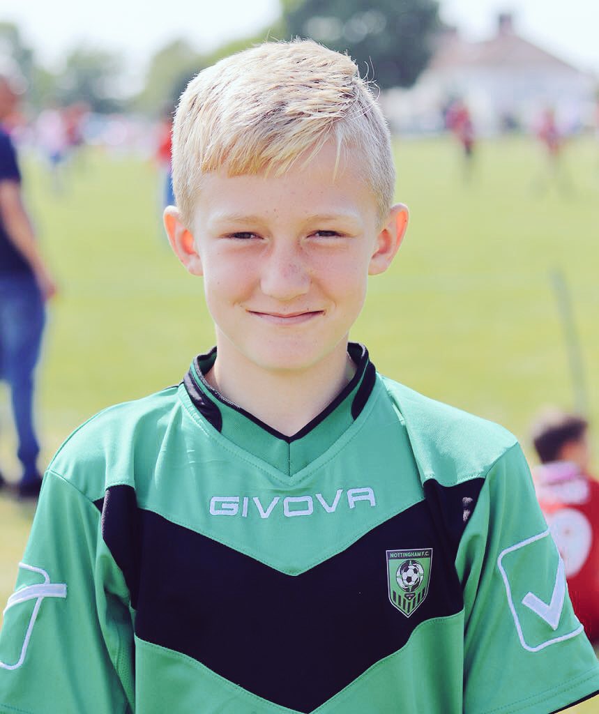 NottinghamFCJPL's tweet photo. Next 2018/19 player to re-sign is midfield dynamo Oakley Kennedy who had a fabulous year last season, his work rate is incredible and scores a hatful each year, a key player for the green and blacks and will only get better and better with time #keyperformer #keysigning https://t.co/yKjHVpmJv5