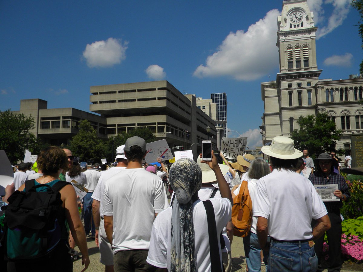 Tree_Spirit's tweet image. Together marching in Unity and Solidarity !United we bring down the system that enforces unjust laws upon children,families, and immigrants. #fightthepower #ShutDownSessions #AbolishICE #familiesbelongtogether