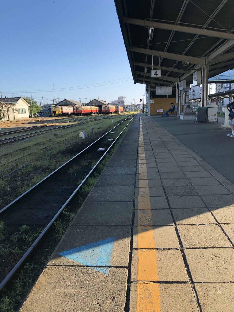 samurai_139's tweet photo. 鈴木愛奈1st写真集『あいらぶ。』聖地巡礼〜小湊鉄道〜
①五井駅(猪もいる)
②上総牛久駅
③上総鶴舞駅(線路沿いに多々あり)
④養老渓谷駅(足湯と反対側にもあり)
⑤高滝駅(割愛します)
参考までに。 https://t.co/QIALsSnRTJ