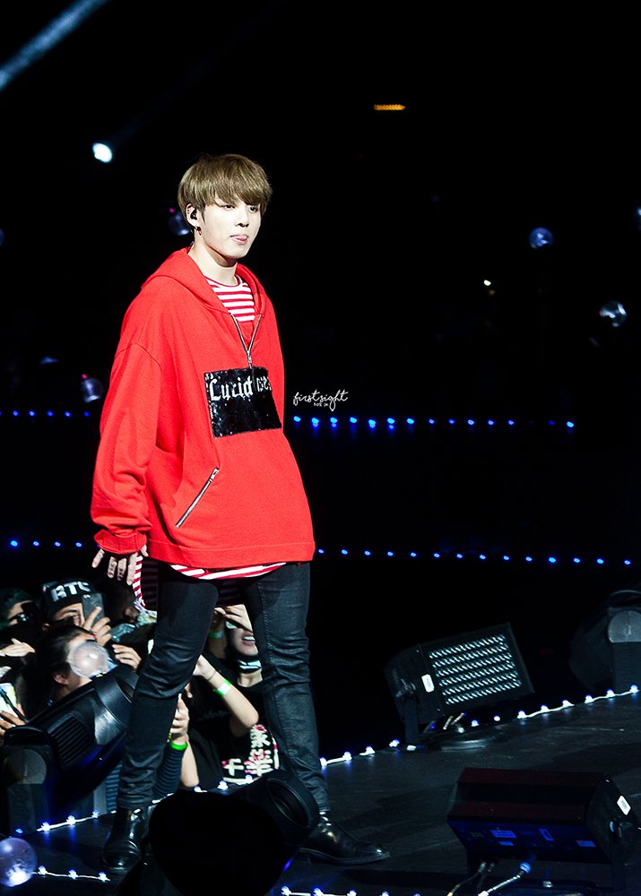 firstsight_jk's tweet photo. 어떻게 이렇게 귀여울 수가 있어 정국아 ㅋㅋㅋ
How can you be so cute, Jungkook? 🐰😍💜 @BTS_twt https://t.co/yfHQbHXaBJ