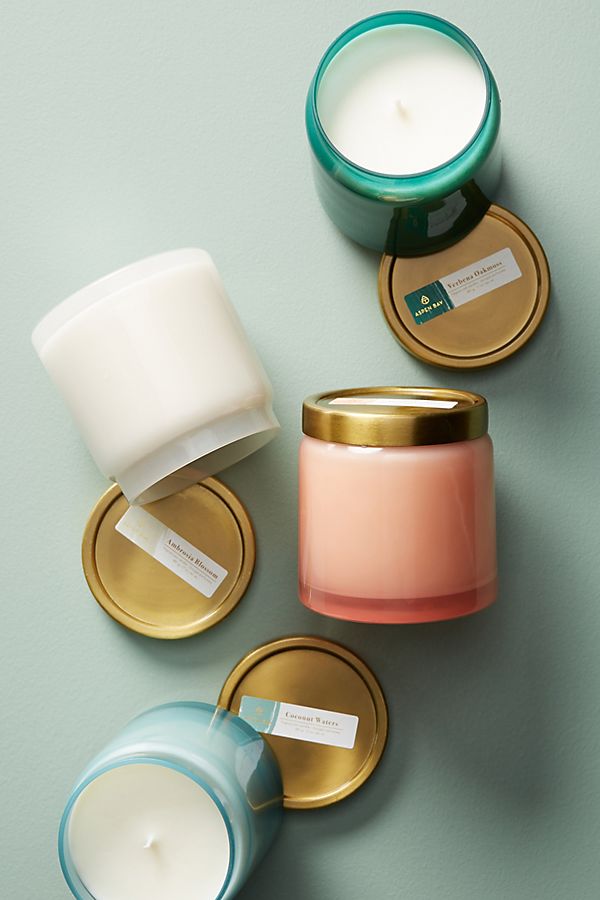 Anthropologie's tweet photo. Ahh, the scents of summer: https://t.co/QdX75rxCek https://t.co/cIu0roji1u