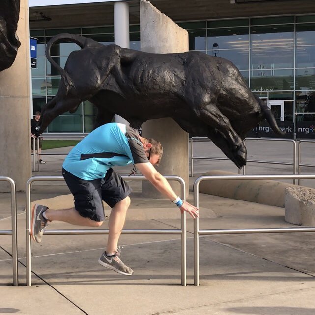 KogDallasYouth's tweet photo. On the way into worship this morning, I got to do the running of the bulls! Pretty sure I nailed it. https://t.co/9lBzGHLnMk