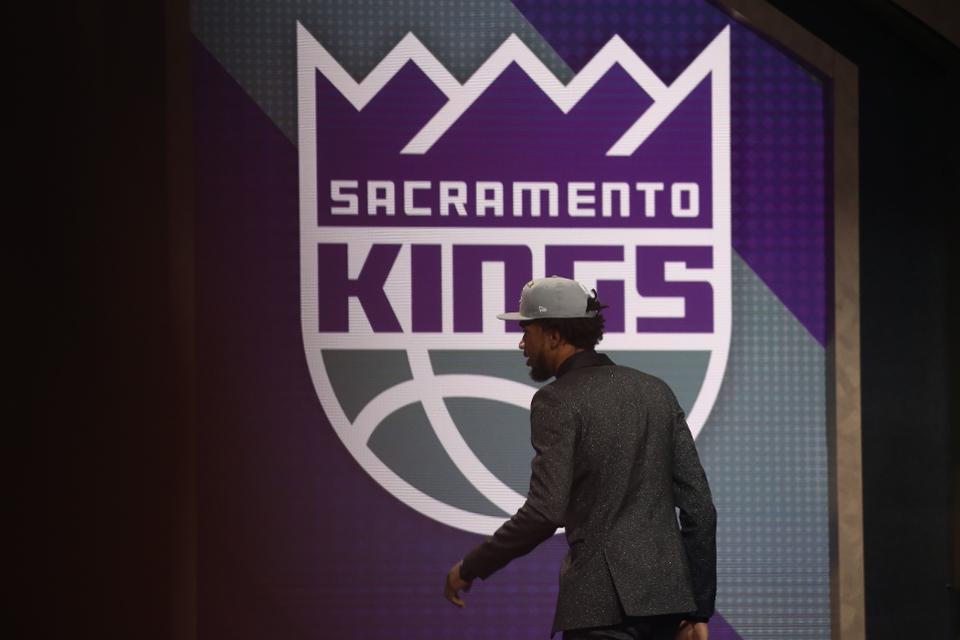 ForbesCrypto's tweet photo. The NBA’s Sacramento Kings has made yet another move as a technology leader by becoming what appears to be the first sports team to actively mine a cryptocurrency
https://t.co/sOA0uotSwI https://t.co/sU8zt4T1xW