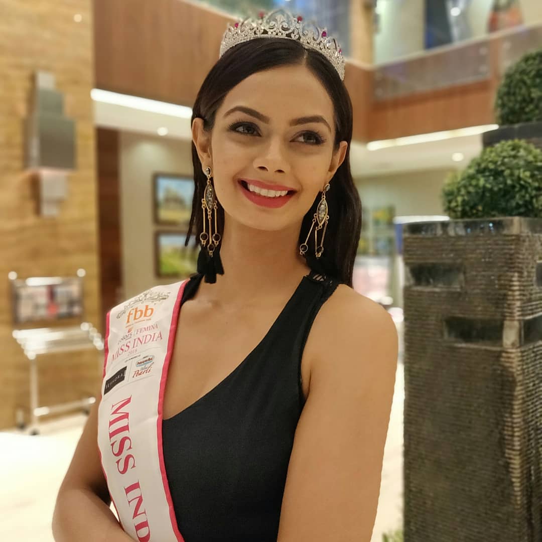 MeenaAhir1's tweet photo. It was an honor to be one of the judges at the @didtcampus Tiara Glamface 2018 #judging #cocoaberry #mentoringrampwalk #batamissrampwalk #nasik #honoured #MissIndia2018 #missindiaMP #ThankyouGod💝
@allylovesgym
@cocoaberrytalent33
Makeup and styling by @sejal_ahir_ https://t.co/TTjdpHcos4