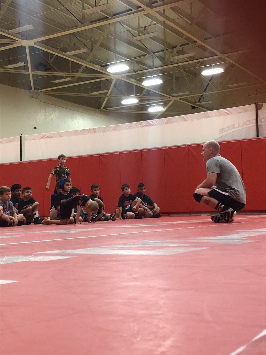 GoGadeWrestling's tweet photo. Great camp this weekend at Bakersfield college. We had the privilege of having Coach Quincy Osborn out from Minnesota and teach some great technique. Can’t wait for the next one. https://t.co/tqoHVvylS7