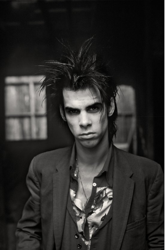 Nick Cave, glaring in Southwark, 1984