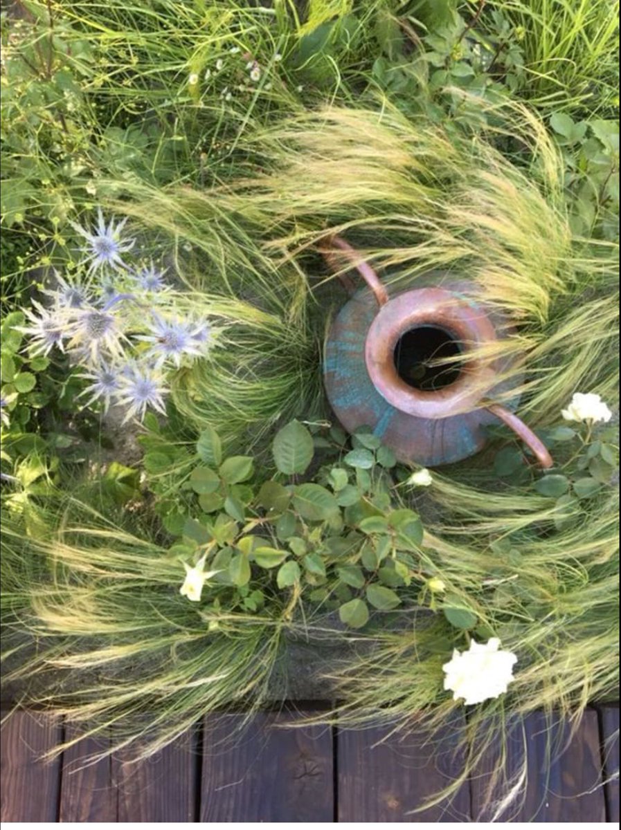 One of the copper pots we’ve lent @UlaMaria1 for her fabulous show garden in the new Lifestyle Garden category at #RHSHampton. Used to great effect 💚💚💚
