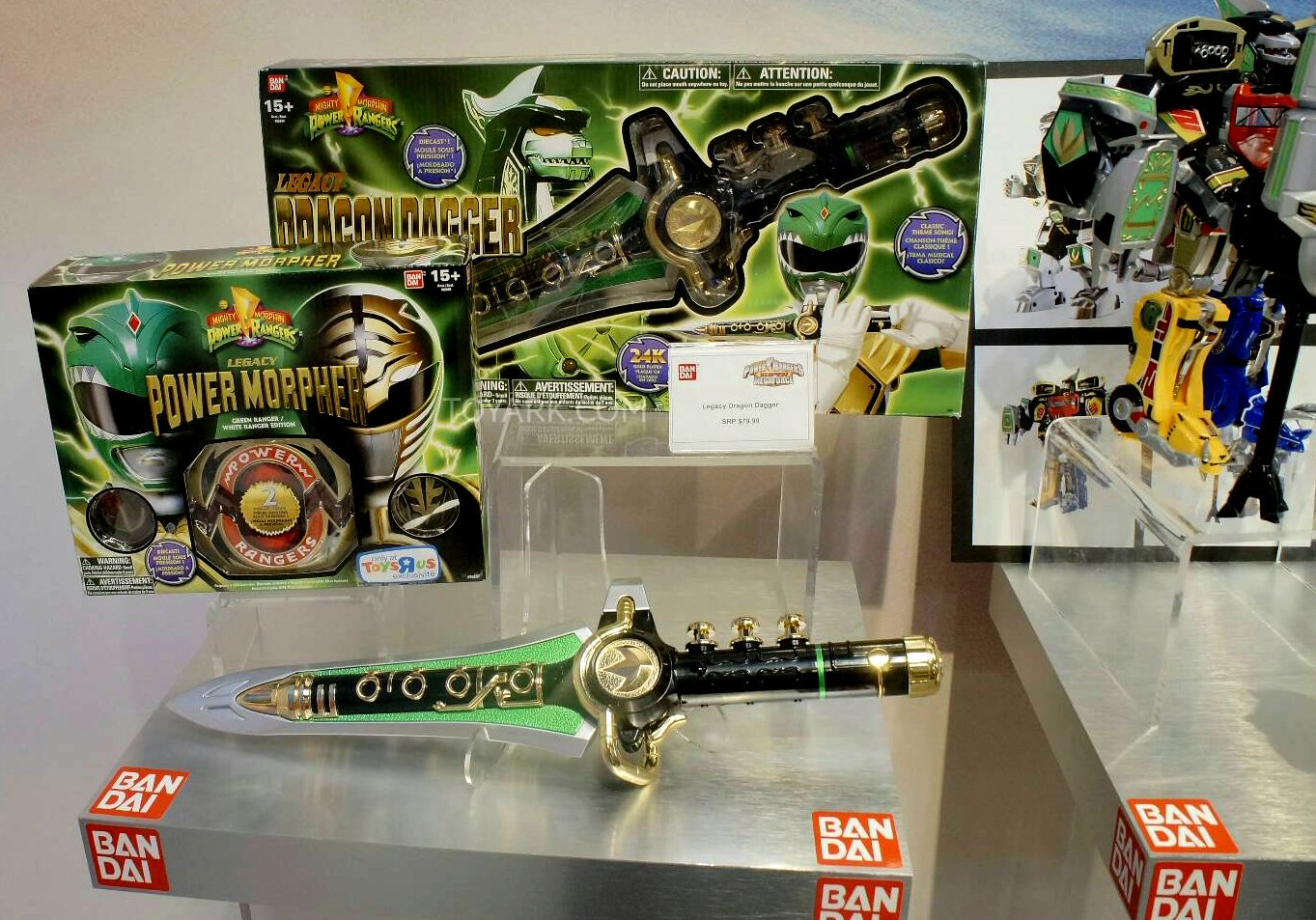 Power rangers cheap legacy toys 2018
