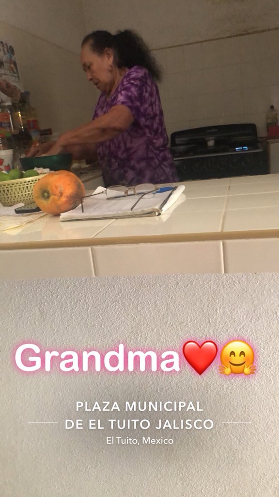 yazmineeyy's tweet photo. Abuelitos๐๐ #DadSide https://t.co/4MizXbECuq