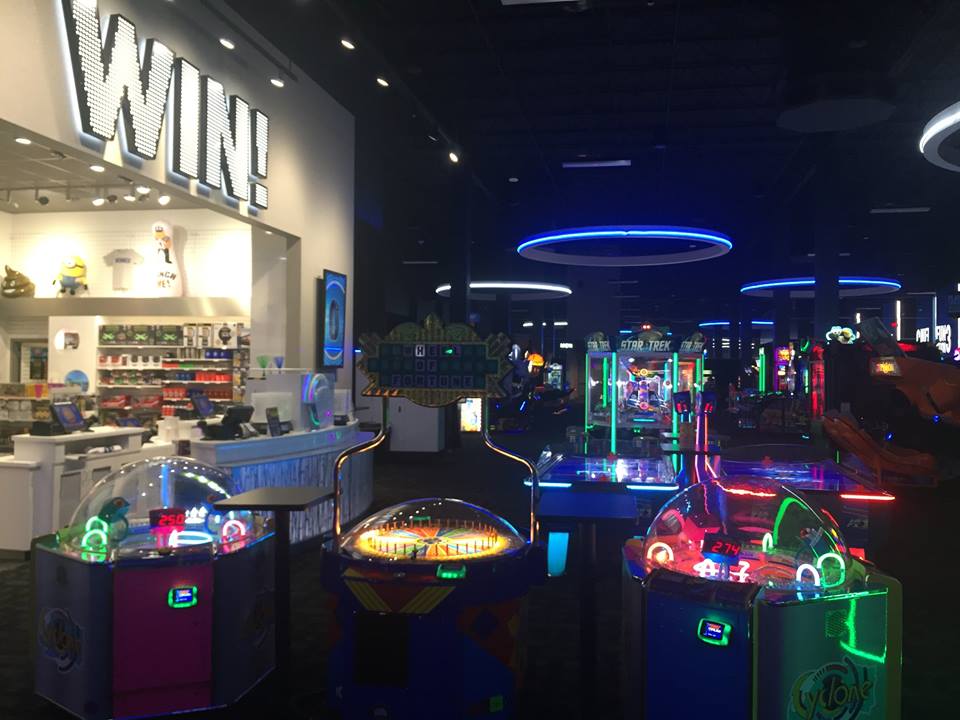Can you really call it a #SundayFunday if you didn't go to Dave &amp; Buster's?