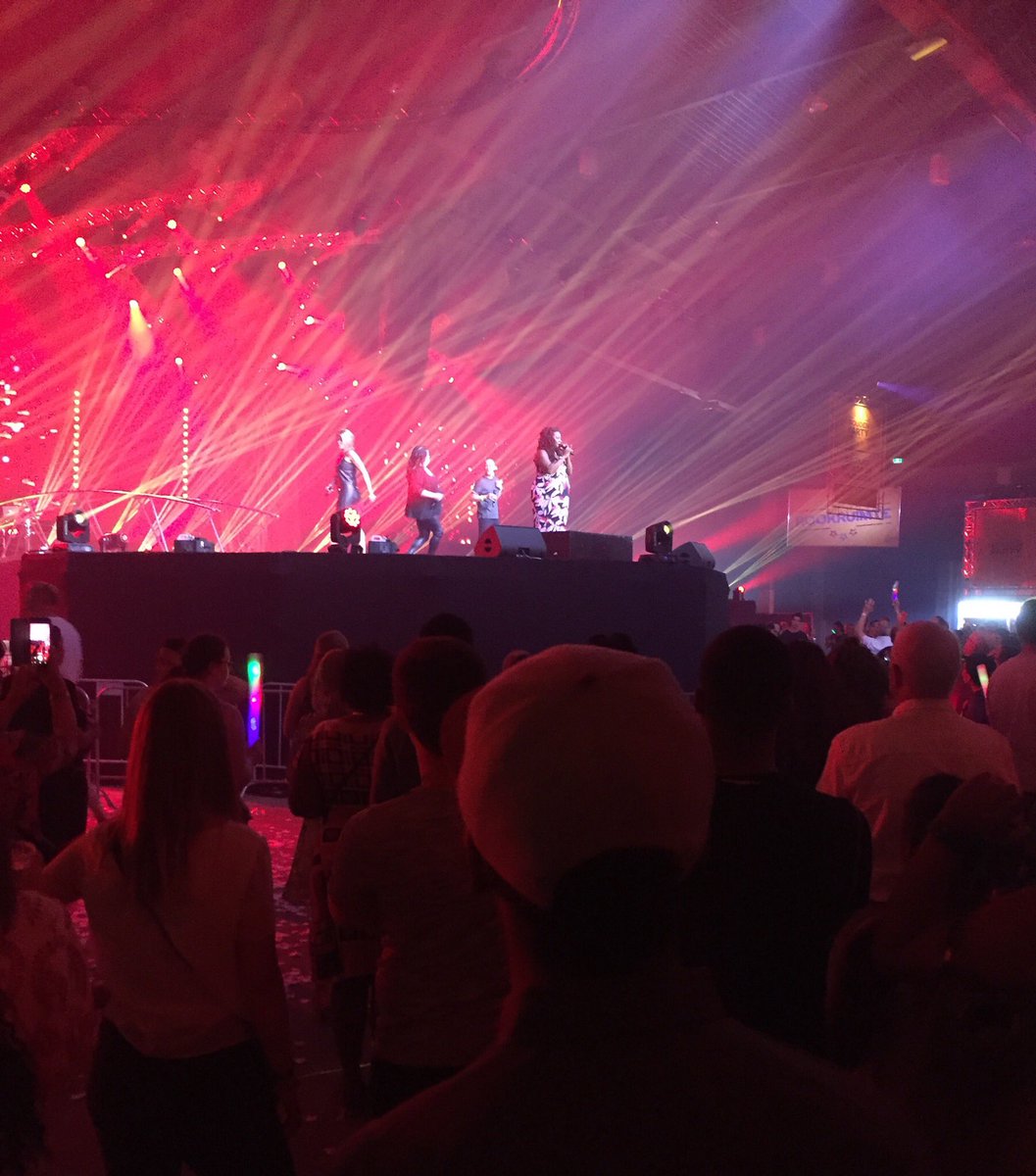 esmee ficheroux tweet media