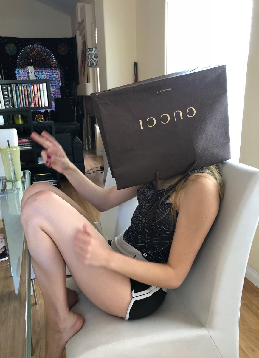 ZaZaMaree's tweet photo. I'm a DJ now. #guccihead https://t.co/VHHTAsVjTm