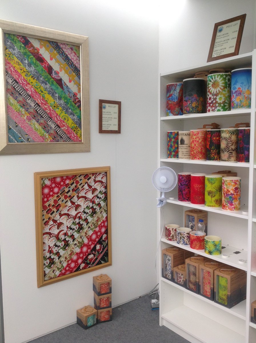 Set up and ready to go @hamptoncourtflowershow @HeartsLiveUK