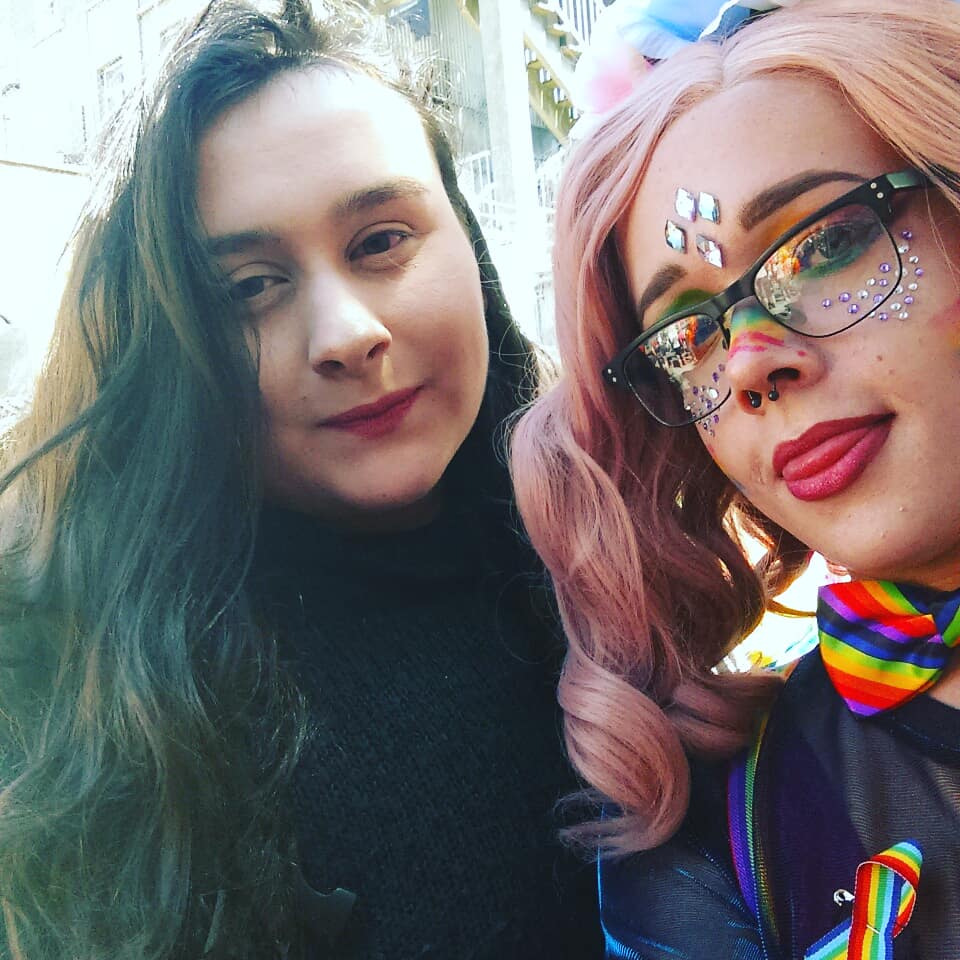 imp__thing's tweet photo. Spent Pride with bestfriends and new ones too!💖🌈
#TransIsBeautiful #Pride #BisexualPride #DublinPride #LgbtFriends https://t.co/aqJ0LlQxMJ